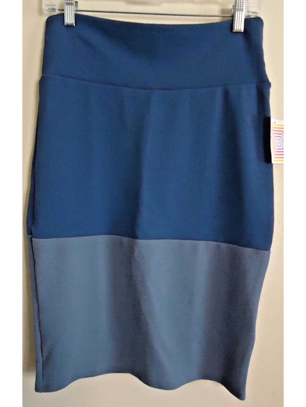 LuLaRoe Cassie Pencil Skirt Pull On Two Tone Size Medium New